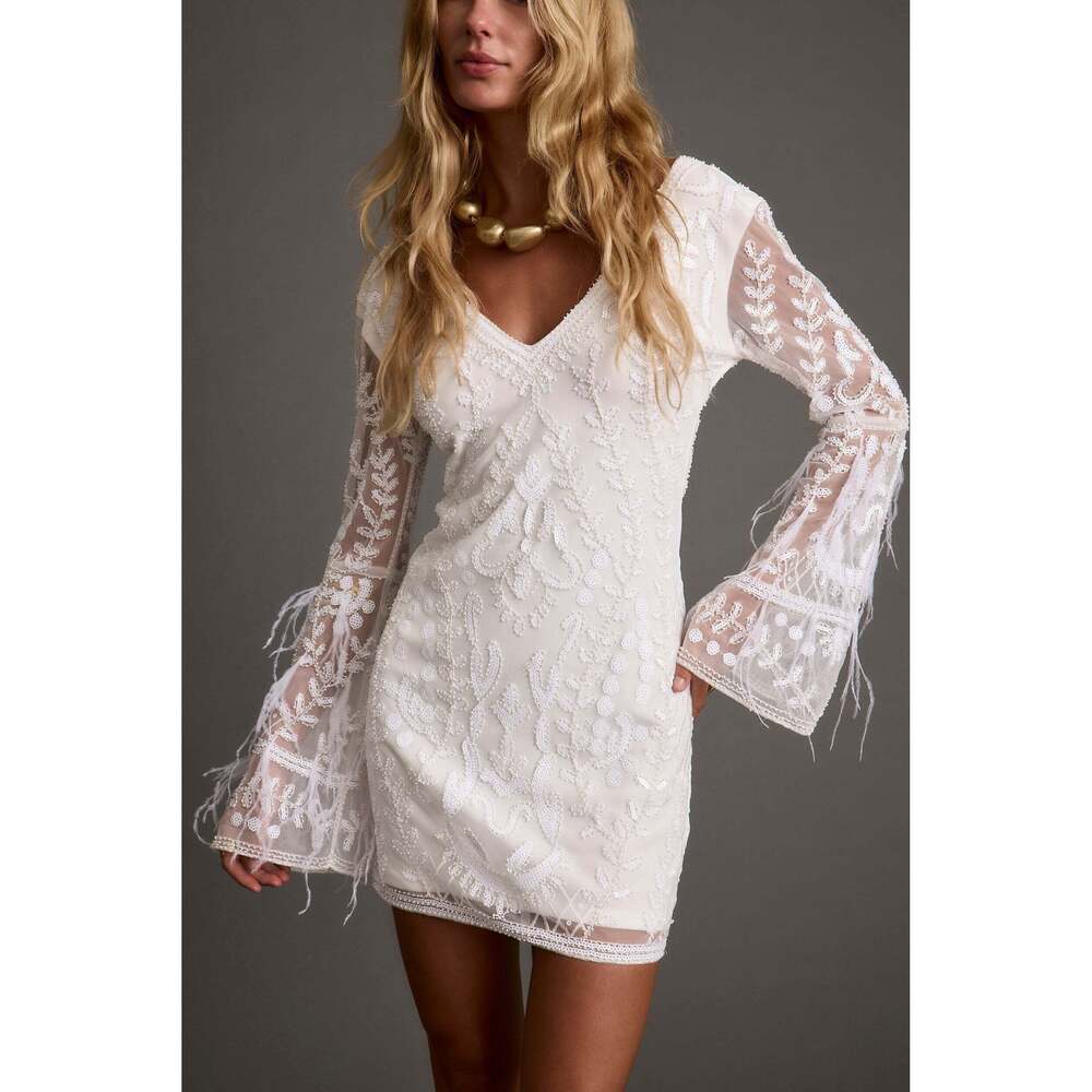 12th Tribe Larisa White Printed Sequin Long Sleeve Dress Size MM